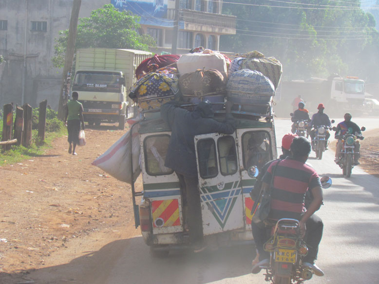 trafico caotico de Nairobi